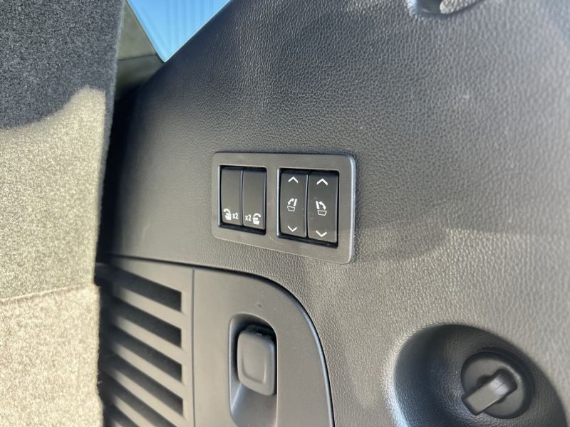 car thumbnails