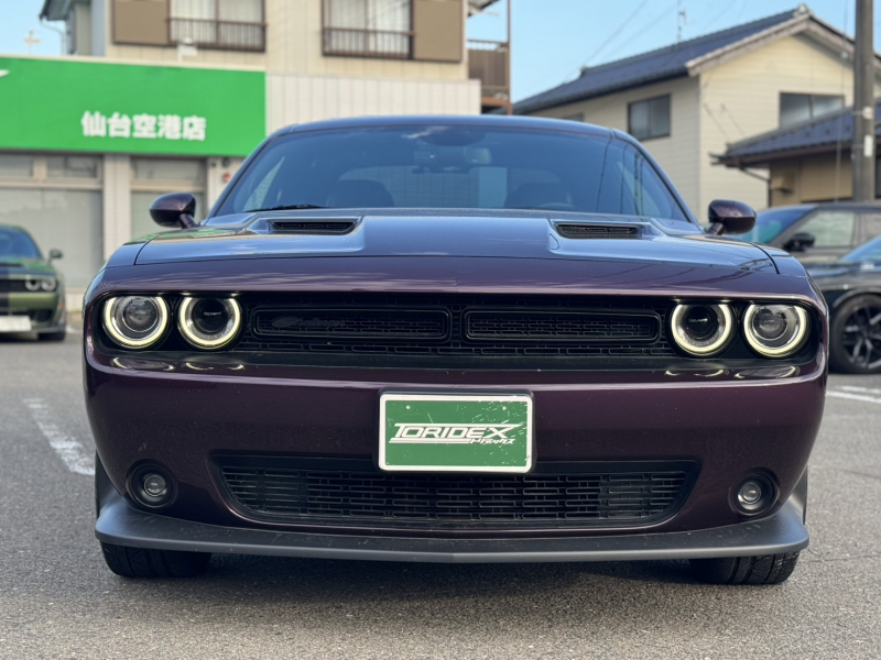 ダッジ チャレンジャー SXT ＋ 中古車 | トリデックス