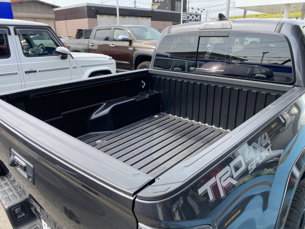 LEER　SWITCHBLADE　TONNEAU　COVER　SWTA10A38　シャッター式トノカバー