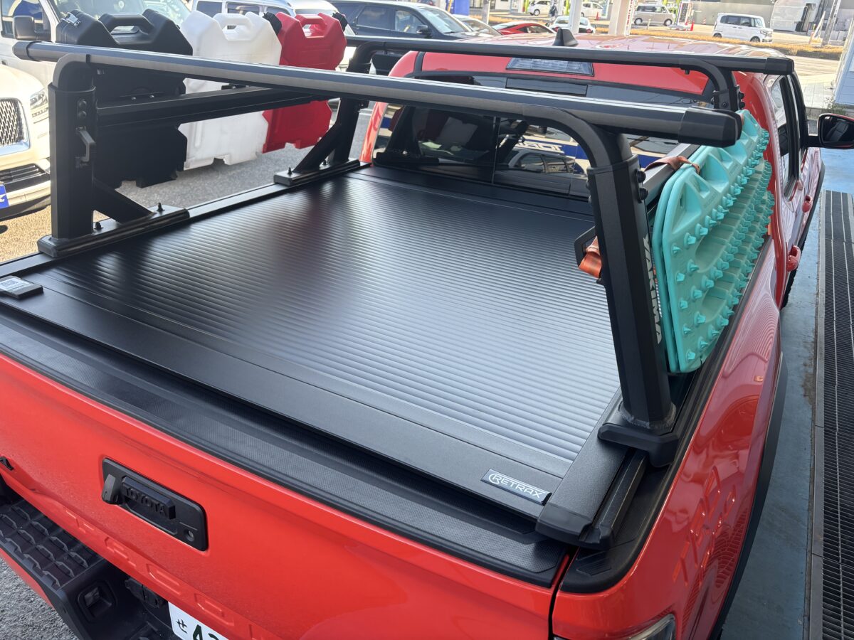 トヨタ タコマ トノカバー ブラック 楽天市場】シャッター式ローラートノカバー トヨタ タコマ
